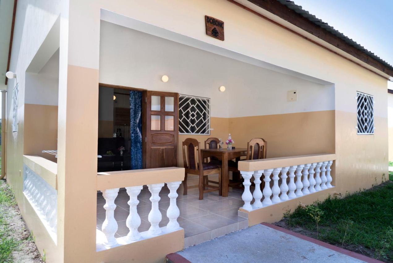 Kunta Kinteh Beach Complex كوتو المظهر الخارجي الصورة
